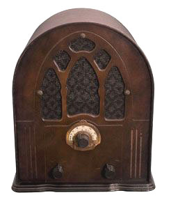 Fotografía de una radio antigua