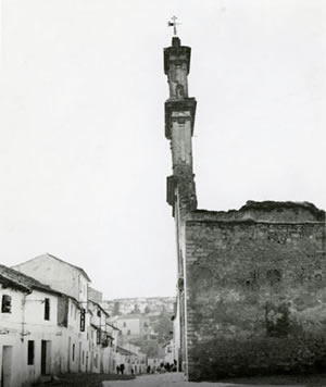 Vista de la espadaña 